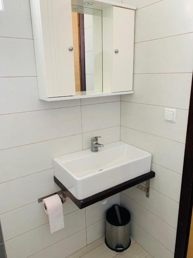 Freddy'S Place Vrasná Екстериор снимка