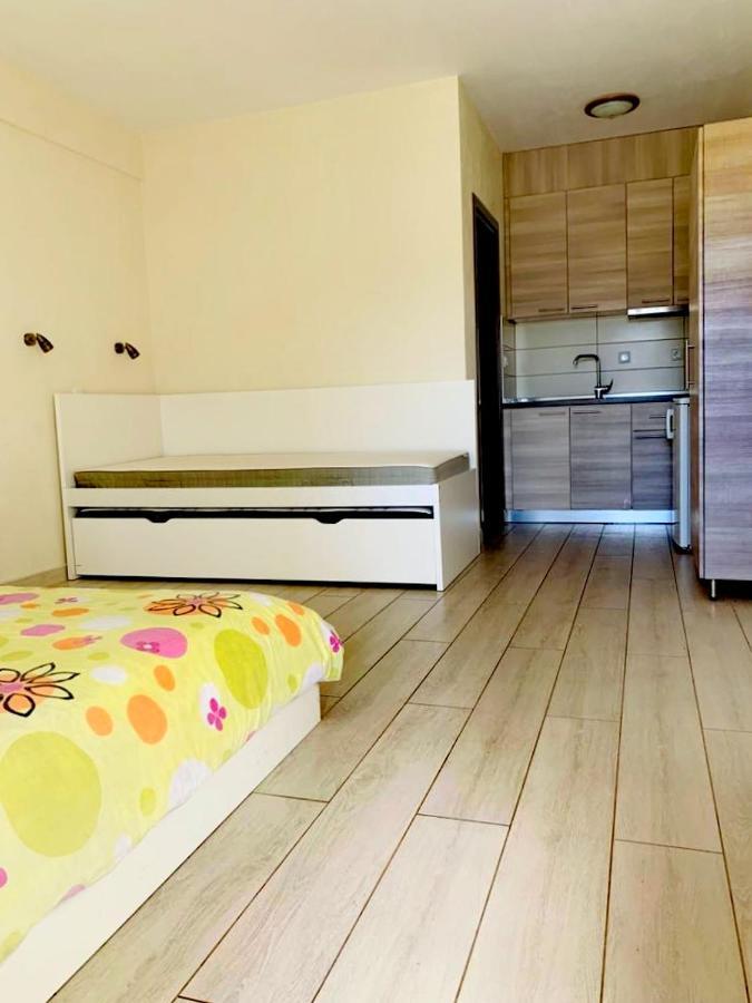 Freddy'S Place Vrasná Екстериор снимка
